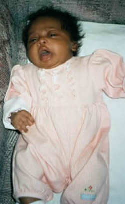 Complaining loudly about all the papparazzi... please no more pictures!